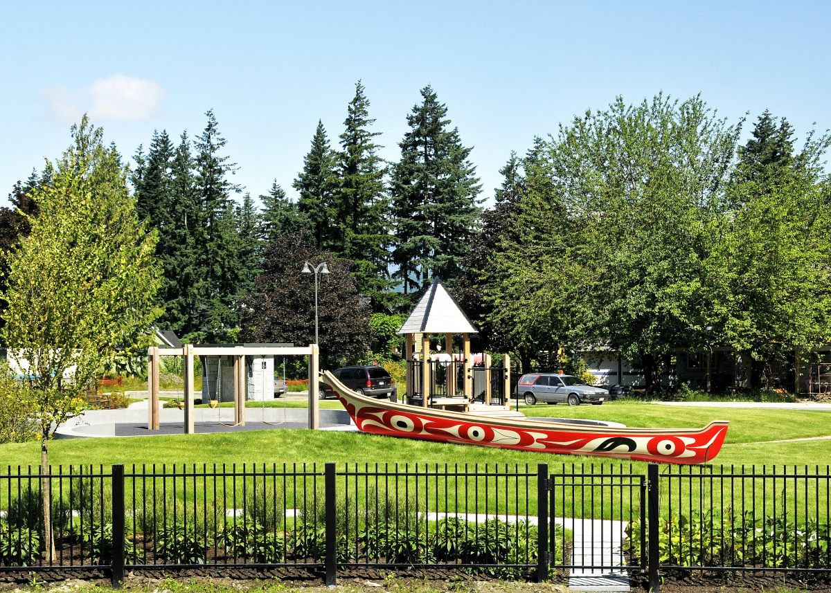 Garrison Crossing Exterior